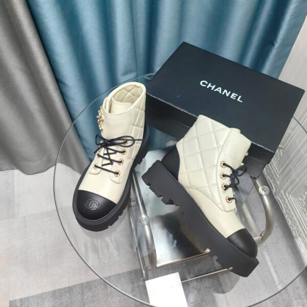 New Collection Chanel Shoes 375