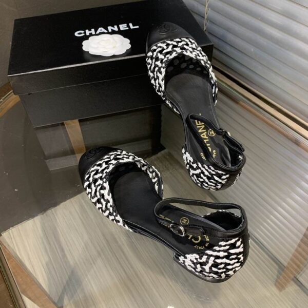 New Collection Chanel Shoes 361