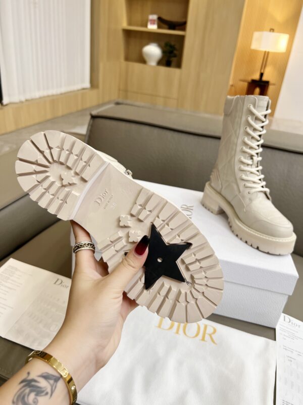 New Collection Dior Shoes 176