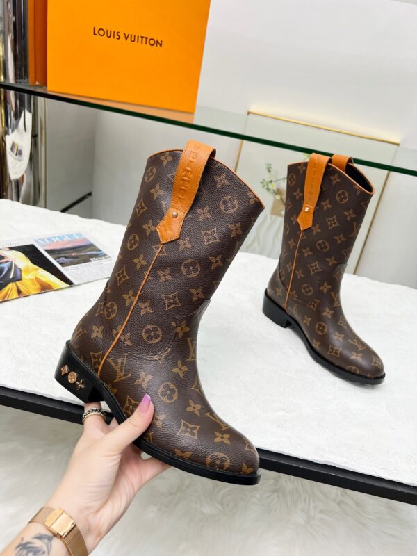 New Collection LV Shoes 0332