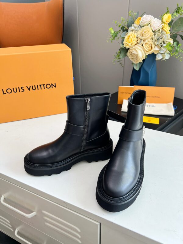 New Collection LV Shoes 0337