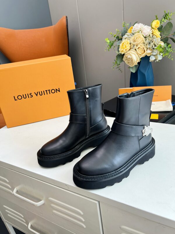 New Collection LV Shoes 0337