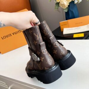 LV sz35 41 96 2113561