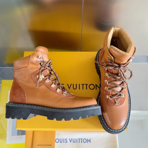 New Collection LV Shoes 0330