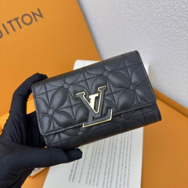 New Collection LV Bag 1911