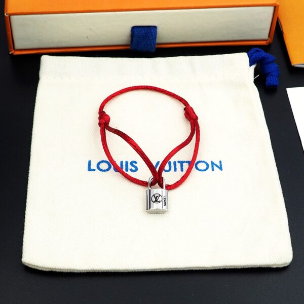 New Collection LV Bracelet 71