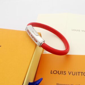 New Collection LV Bracelet 104