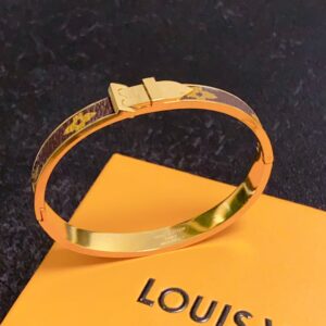 New Collection LV Bracelet 69