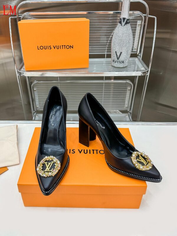 New Collection LV Shoes 0365