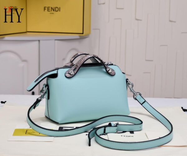 New Collection Fendi Bag 152