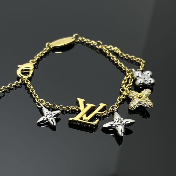 New Collection LV Bracelet 79