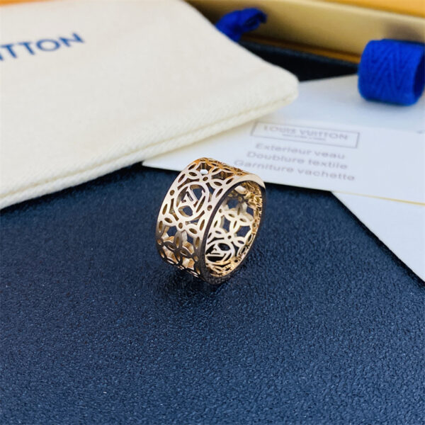 New Collection LV Ring 010