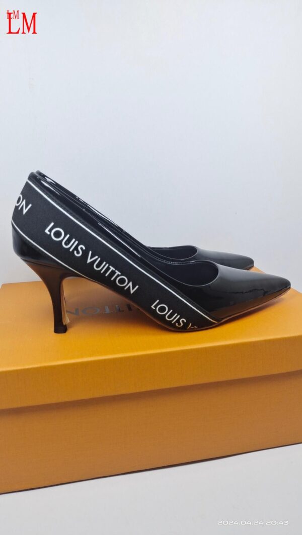 New Collection LV Shoes 0385