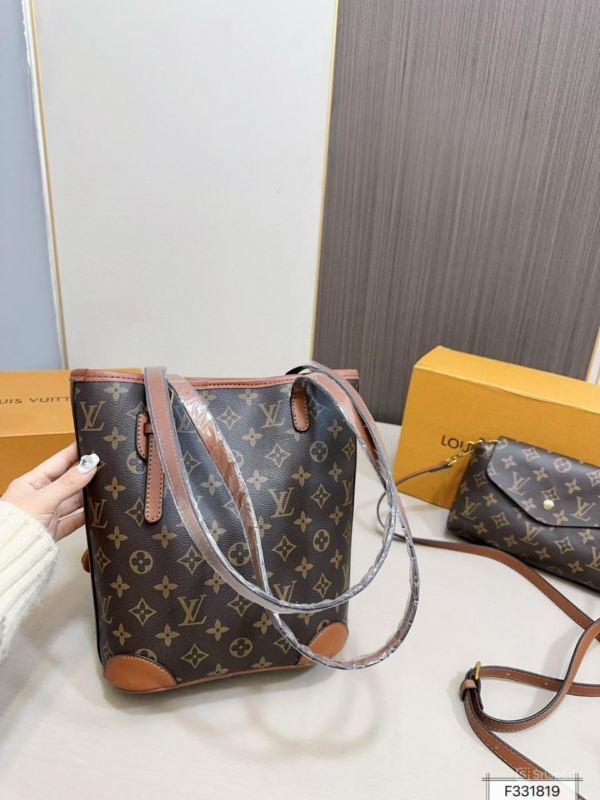 New Collection LV Bag 1872