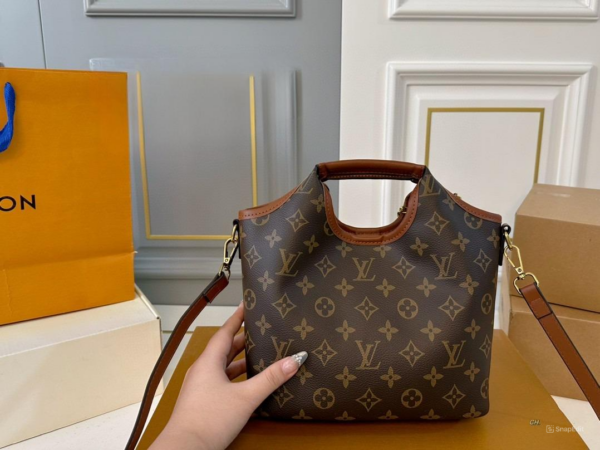 New Collection LV Bag 1881