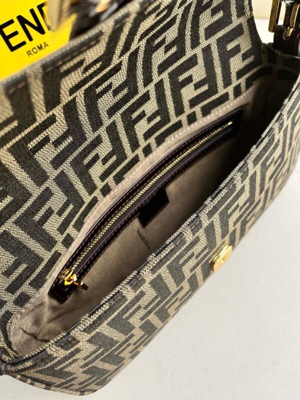 New Collection Fendi Bag 154