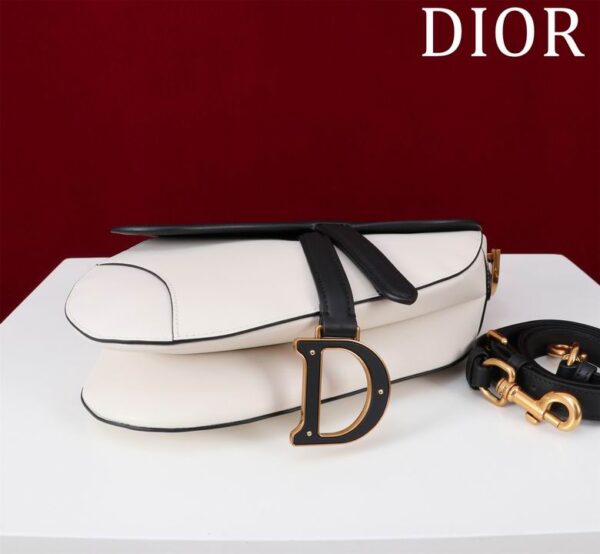 New Collection Dior Bag 323