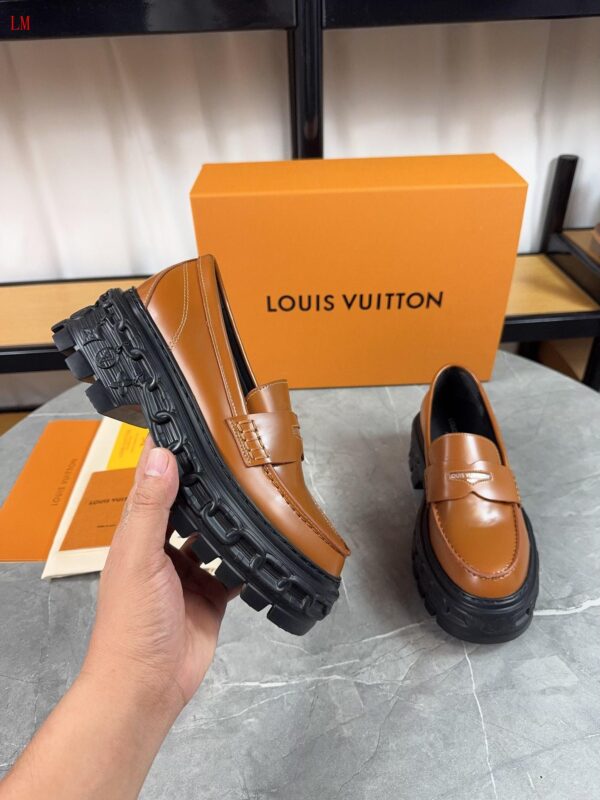 New Collection LV Shoes 0402