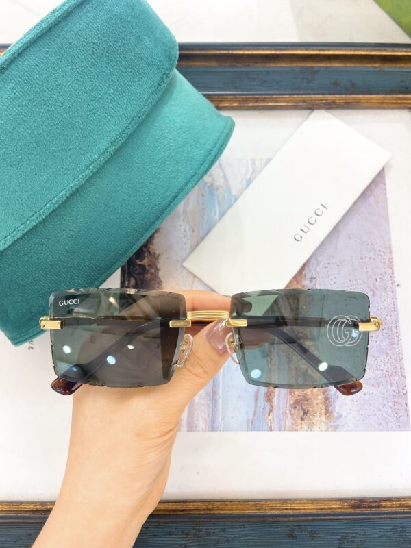 New Collection Gucci Glasses 174