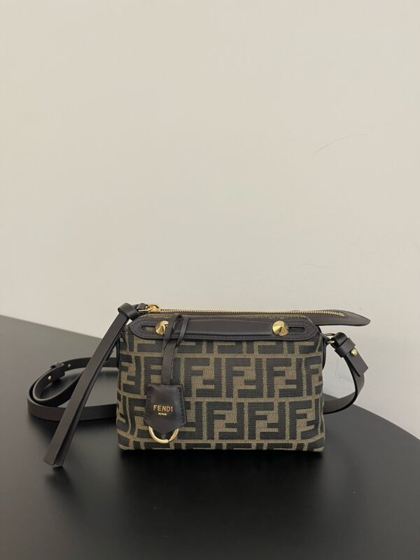 New Collection Fendi Bag 155