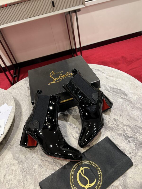 New Collection Christian Louboutin Shoes 023