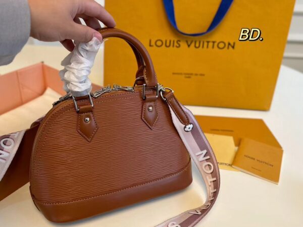 New Collection LV Bag 2003