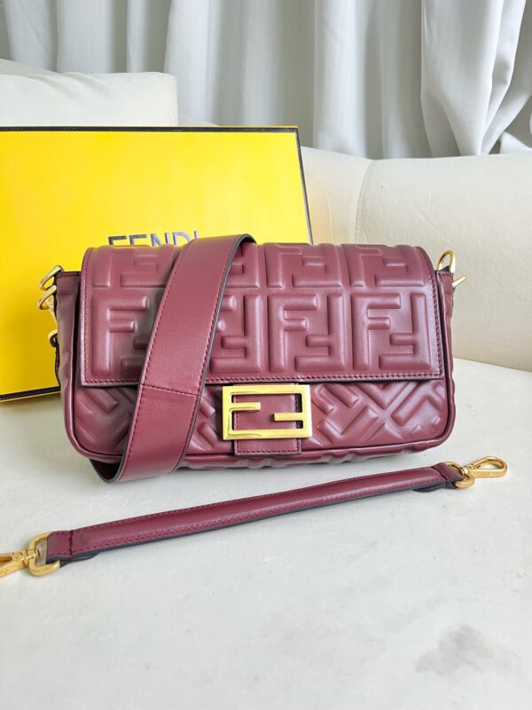 New Collection Fendi Bag 162