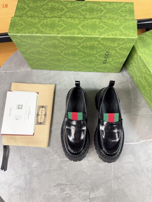 New Collection Gucci Shoes 339