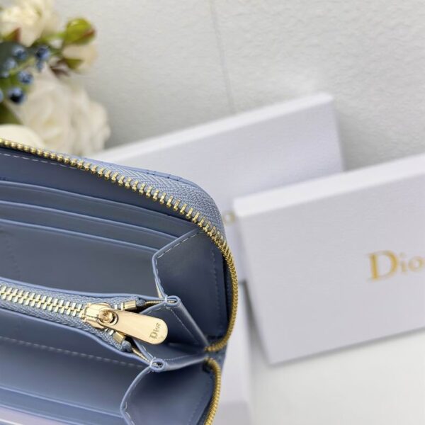 New Collection Dior Bag 330