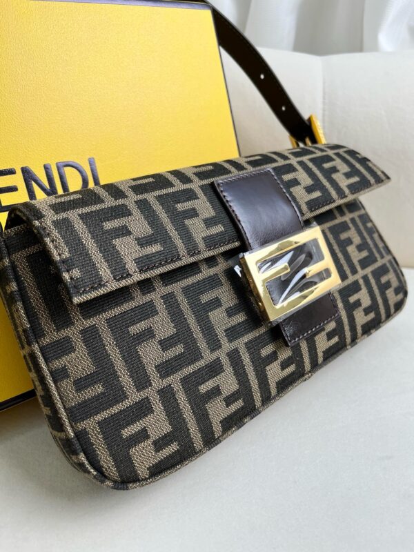 New Collection Fendi Bag 154