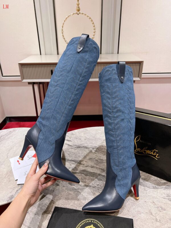 New Collection Christian Louboutin Shoes 034