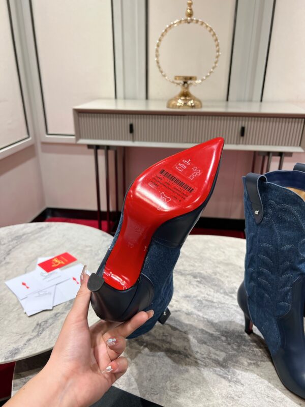 New Collection Christian Louboutin Shoes 033