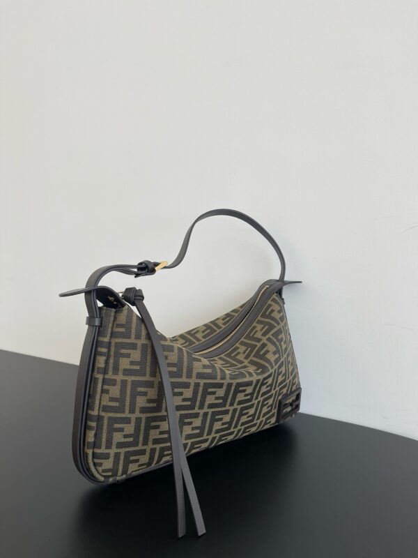 New Collection Fendi Bag 157