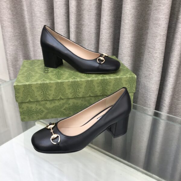 New Collection Gucci Shoes 328