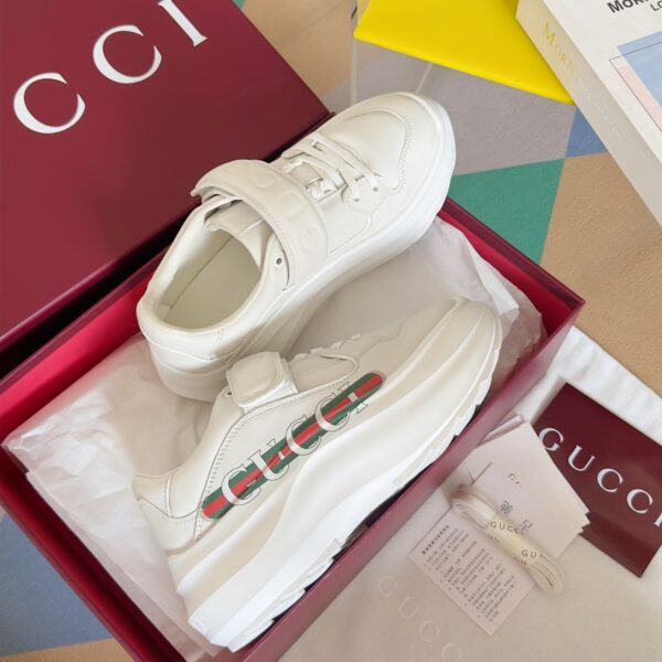 New Collection Gucci Shoes 330