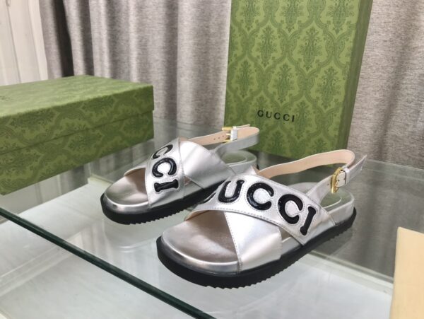 New Collection Gucci Shoes 337