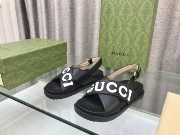 New Collection Gucci Shoes 337