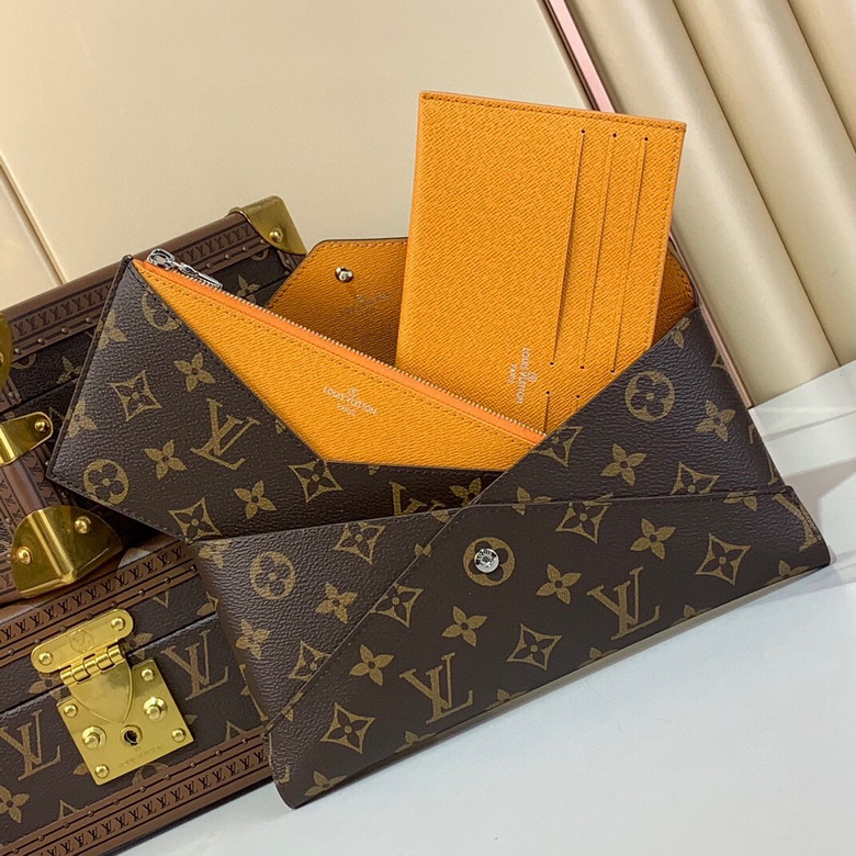 New Collection LV Bag 2002 New Collection LV Bag 2002