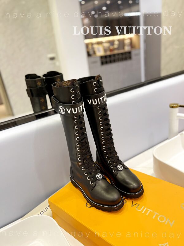 New Collection LV Shoes 0410