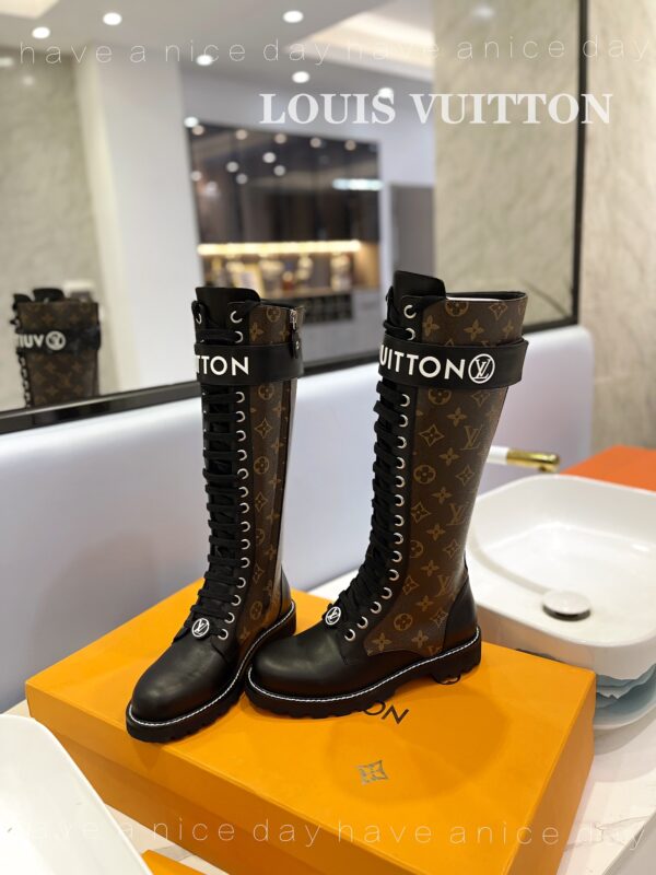 New Collection LV Shoes 0410