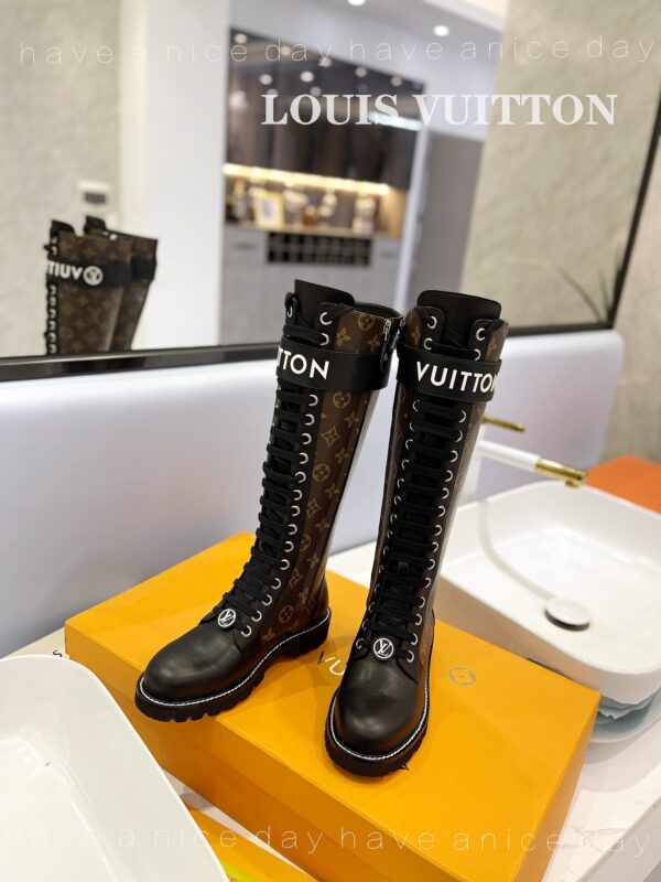 New Collection LV Shoes 0410