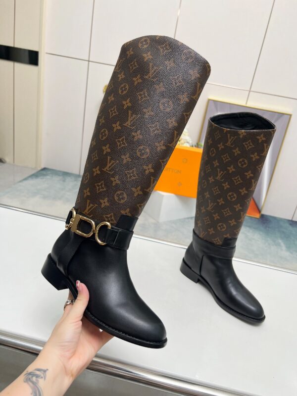 New Collection LV Shoes 0408