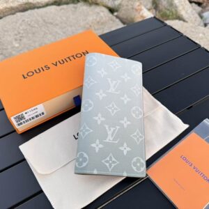 New Collection LV Bag 1982