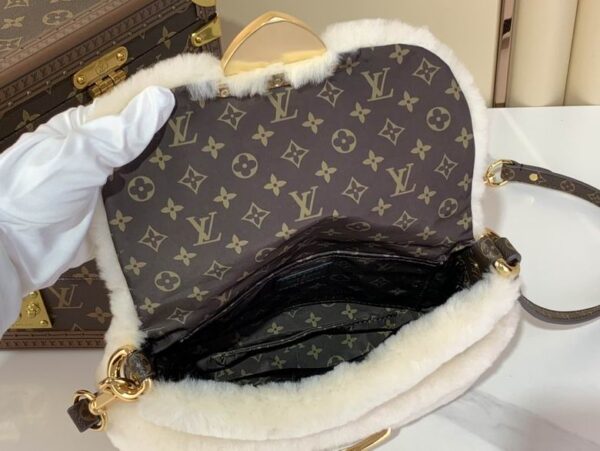 New Collection LV Bag 1996