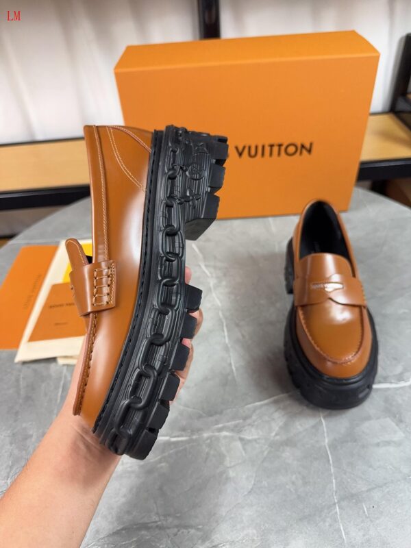 New Collection LV Shoes 0402