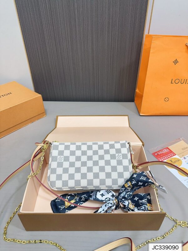 New Collection LV Bag 2004