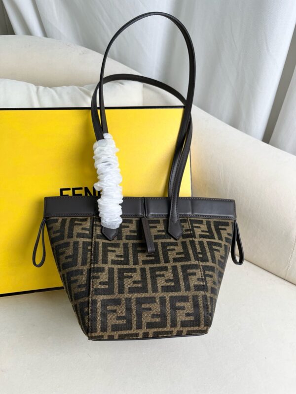 New Collection Fendi Bag 158