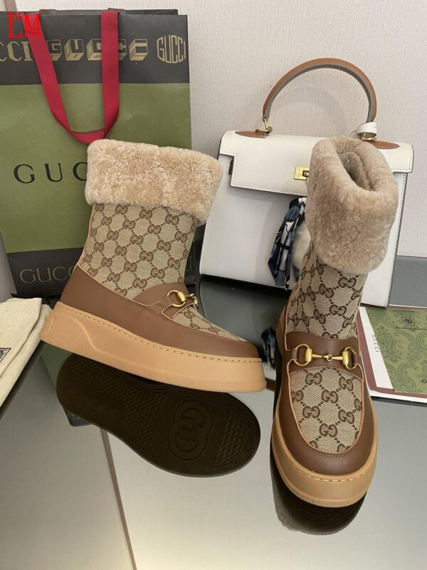 New Collection Gucci Shoes 342