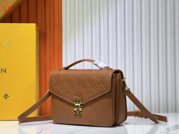 New Collection LV Bag 2023