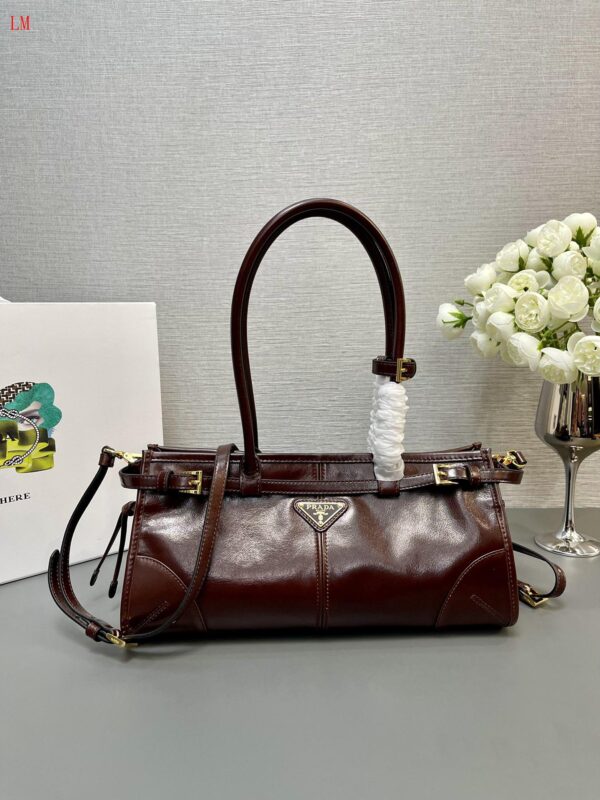 New Collection Prada Bag 142